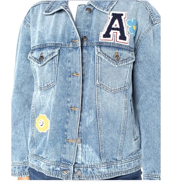 Celebrity Pink Denim Jacket Size Large NWT - Picture 2 of 5